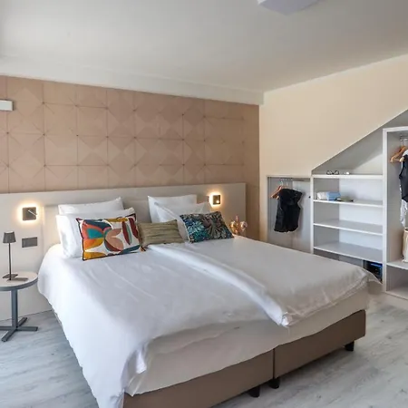 Wanderlust A Schiera Villa Bardolino