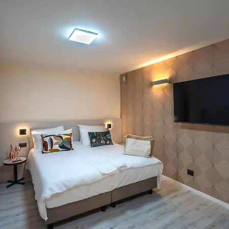 Villa Wanderlust A Schiera *