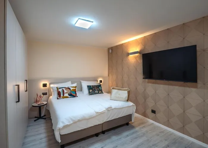 Villa Wanderlust A Schiera *